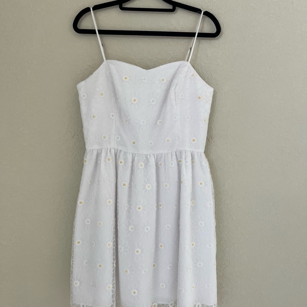 LILLY PULITZER Spaghetti Straps Dress Resort White Yellow Dot Pinwheel Size 6